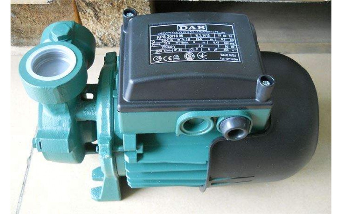 Tai sao nên chọn máy bơm nước chính hãng – chất lượng